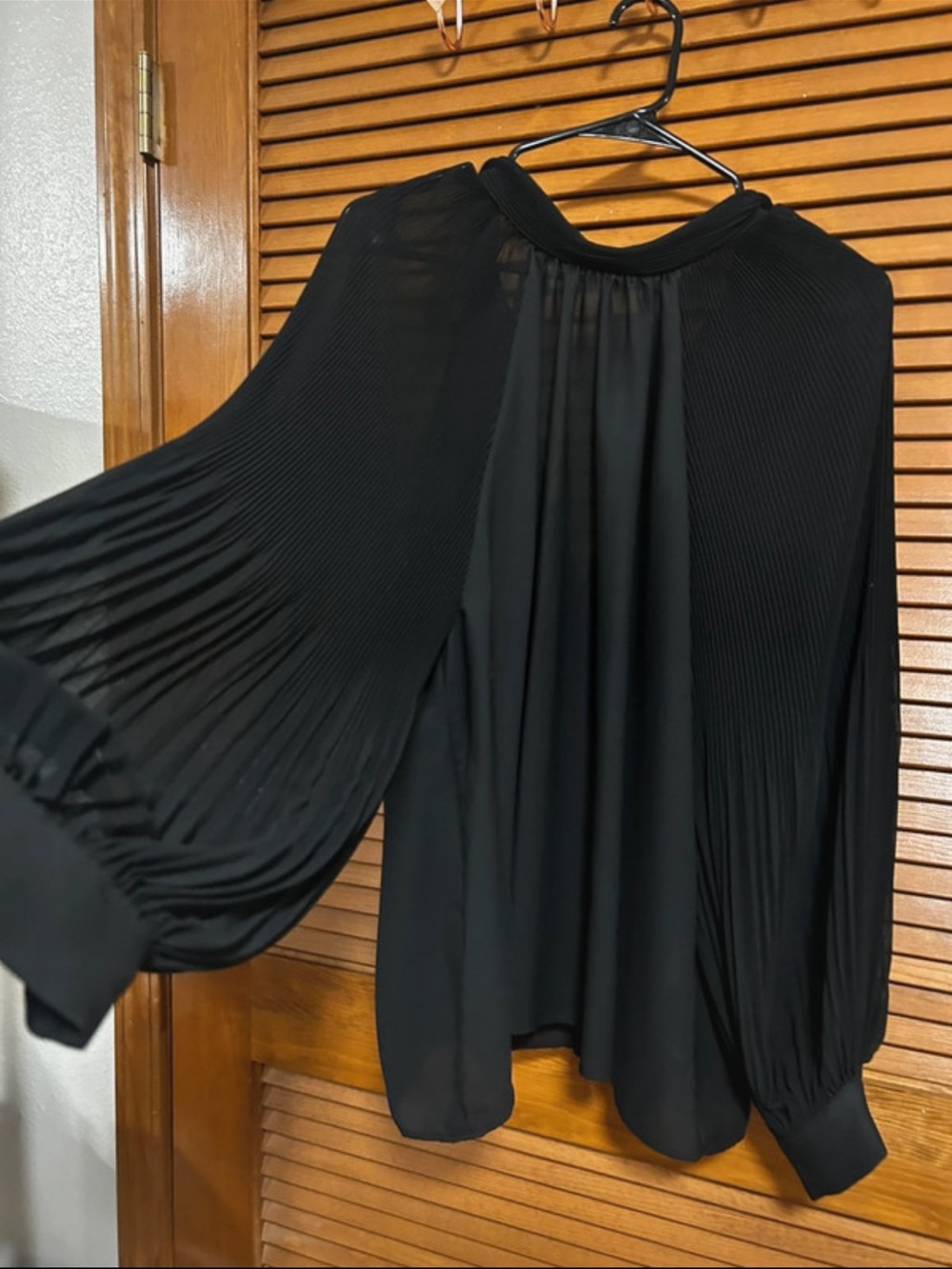 Zara Black Pleated Long-Sleeve Blouse